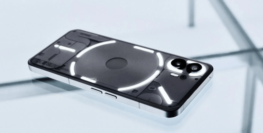 Телефон Nothing Phone 2